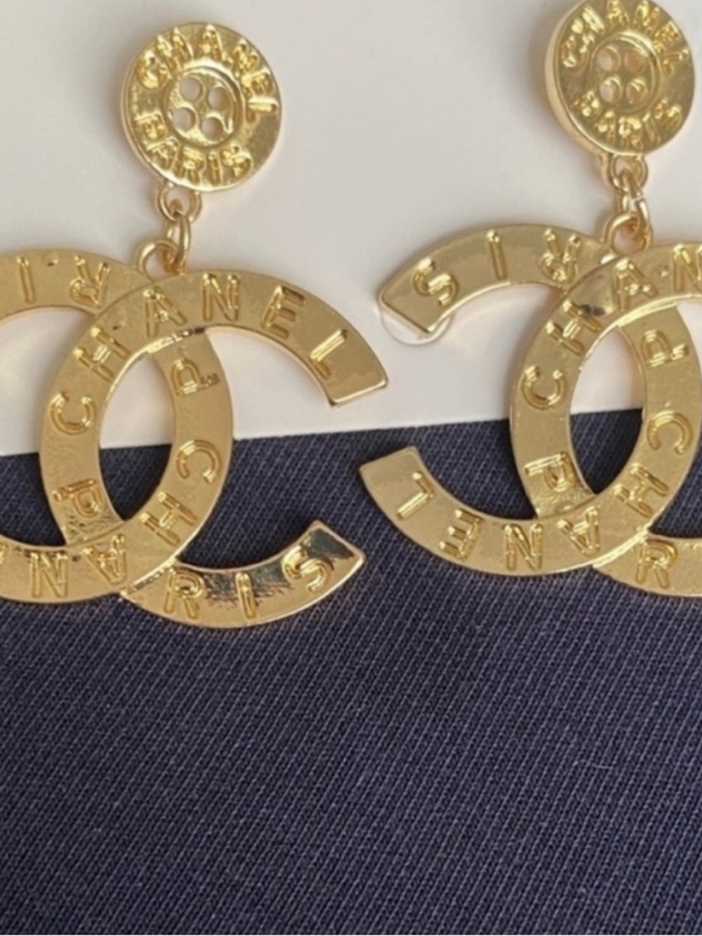 CHANEL Gold CC Logo Dangle Earrings